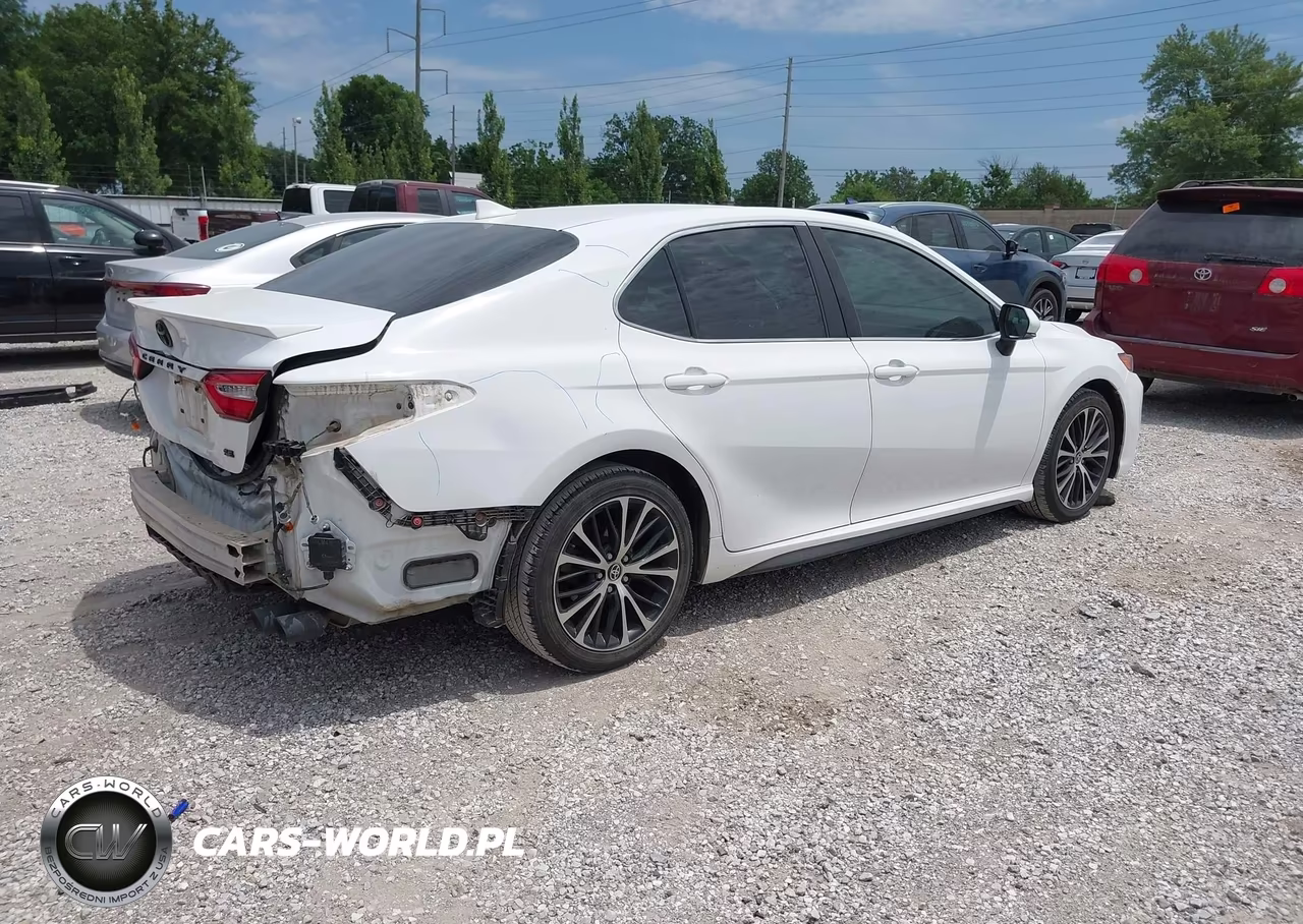 2020 Toyota Camry Se VIN:4T1M11AK2LU986113 - 4