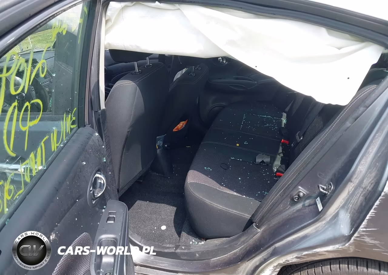 2018 Nissan Versa 1.6 Sv VIN:3N1CN7AP1JL812109 - 8