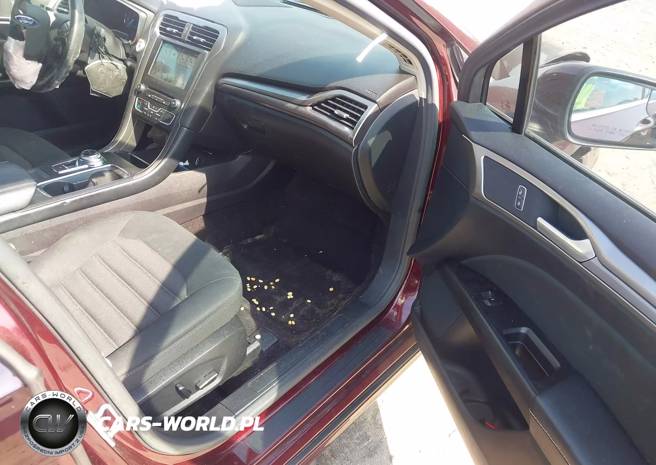 2017 Ford Fusion Se VIN:3FA6P0H73HR137250 - 5