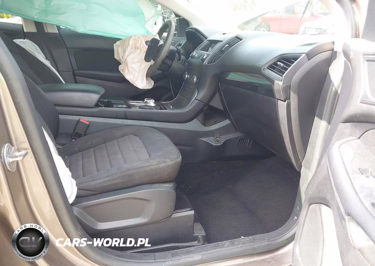 2019 Ford Edge Se VIN:2FMPK3G90KBB19730 - 5
