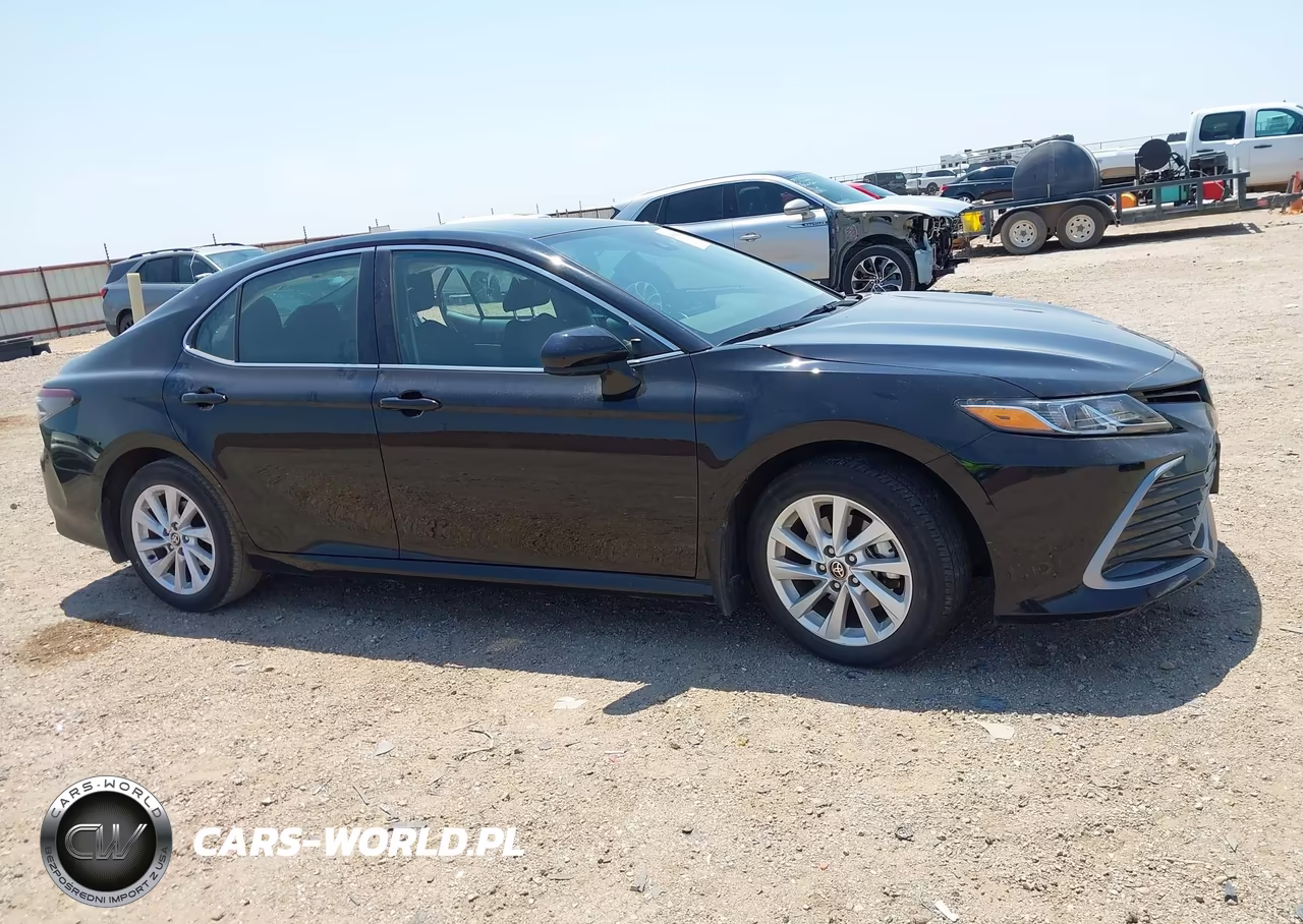 2024 Toyota Camry Le VIN:4T1C11AK9RU915222 - 12