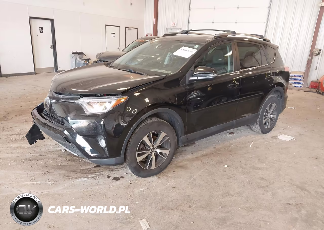 2018 Toyota Rav4 Xle VIN:2T3RFREV8JW732159 - 2