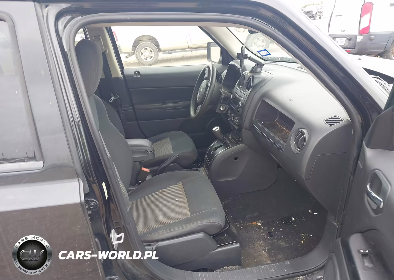 2011 Jeep Patriot Sport VIN:1J4NT1GA4BD108192 - 5