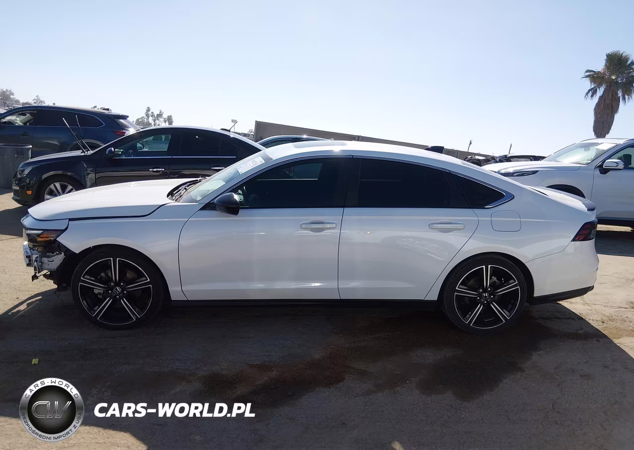 2025 Honda Accord Hybrid Sport VIN:1HGCY2F52SA045962 - 14