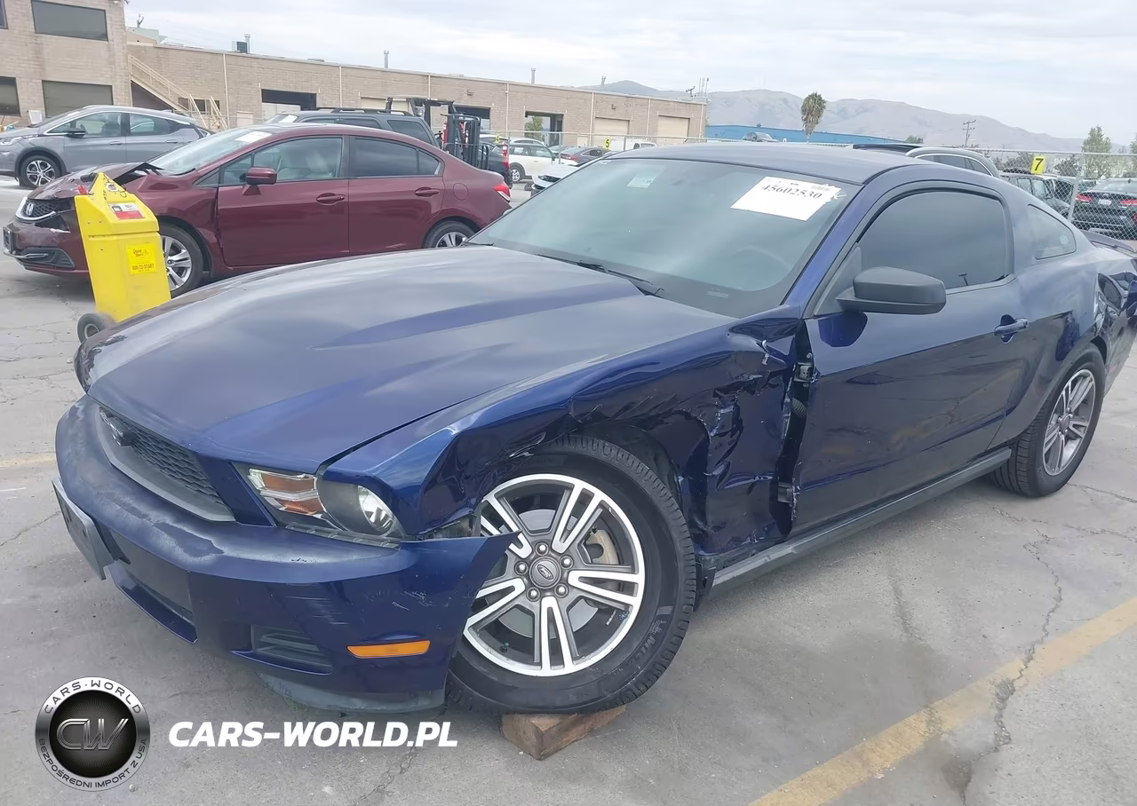 2012 Ford Mustang V6 Premium VIN:1ZVBP8AM1C5210339 - 6