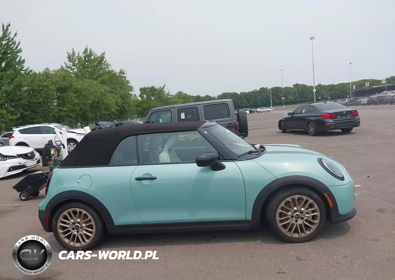 2026 Mini Convertible Cooper S VIN:WMW23GX04T2Y50380 - 13