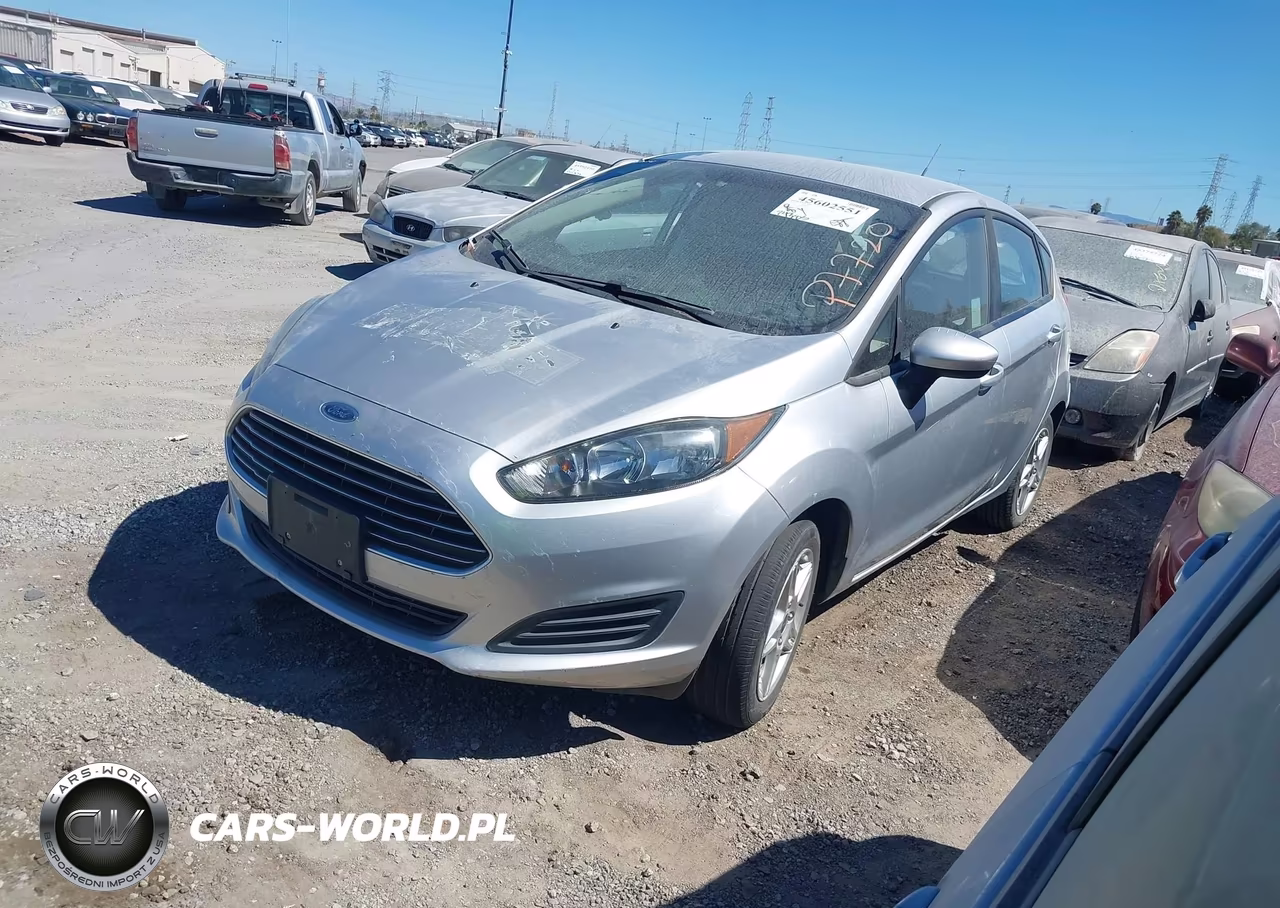 2019 Ford Fiesta Se VIN:3FADP4EJ4KM121903 - 2
