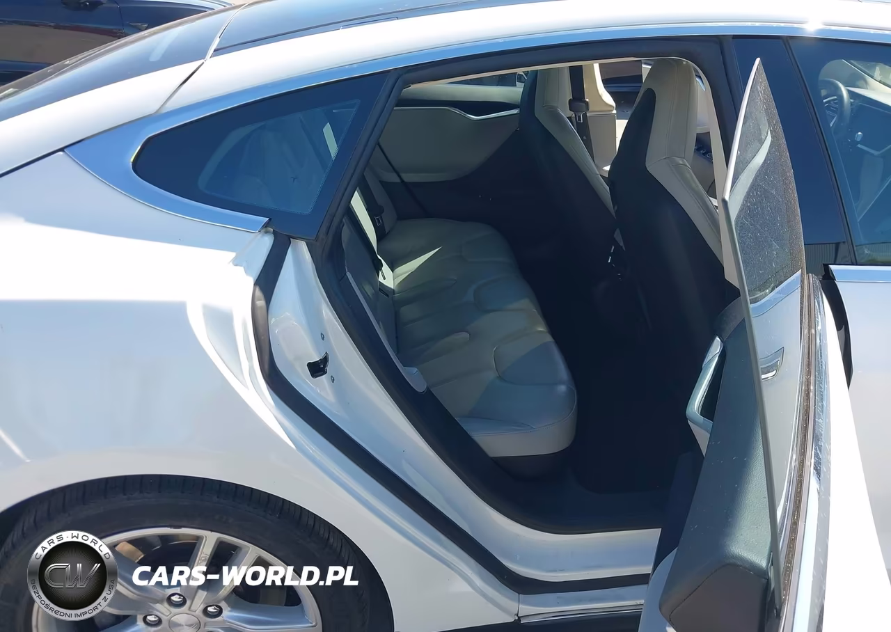 2013 Tesla Model S VIN:5YJSA1AG1DFP04870 - 8