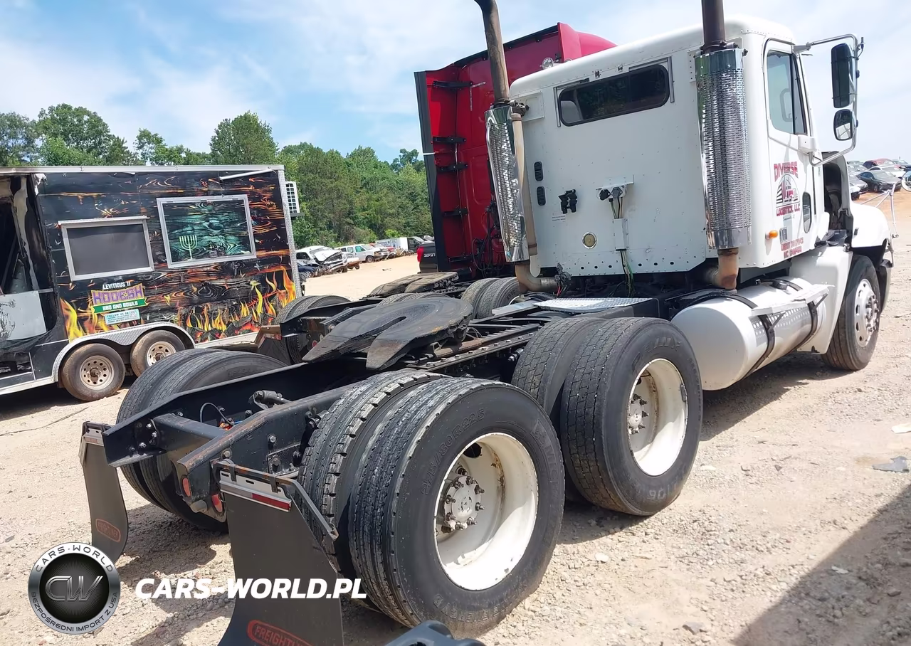 2004 Freightliner Conventional Columbia VIN:1FUJA6AS94LM48206 - 4