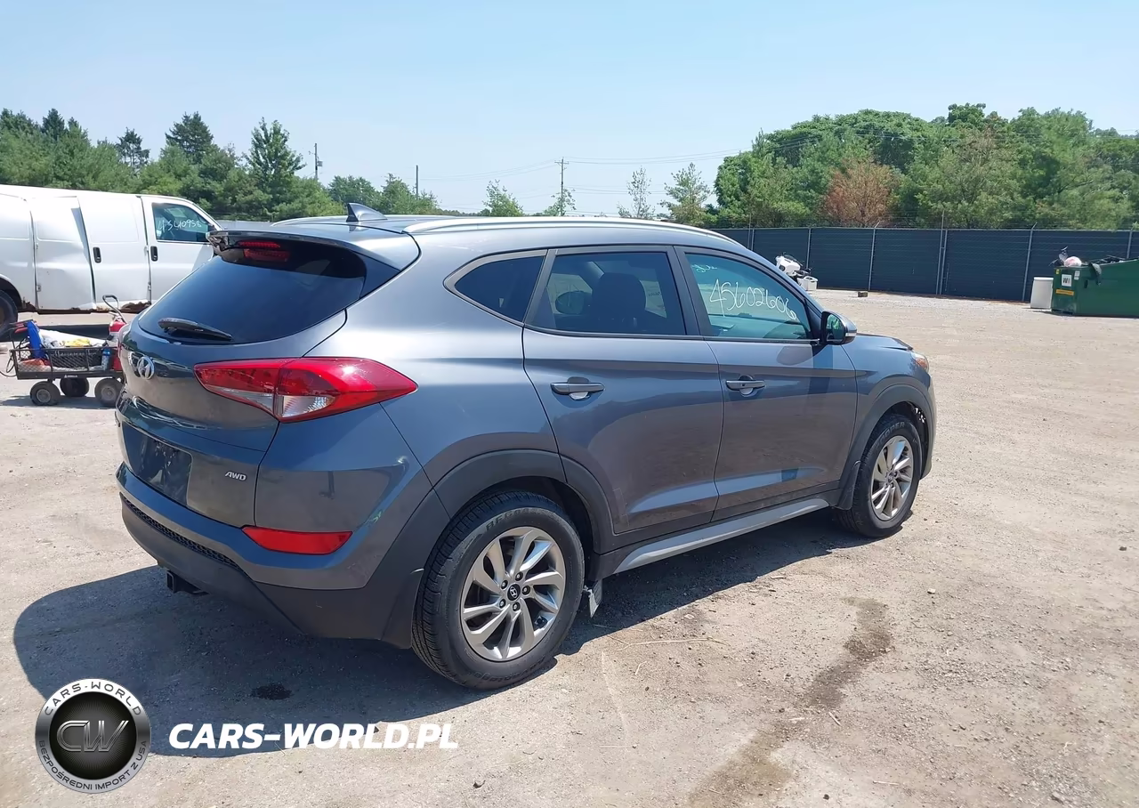 2018 Hyundai Tucson Sel Plus VIN:KM8J3CA41JU748521 - 4