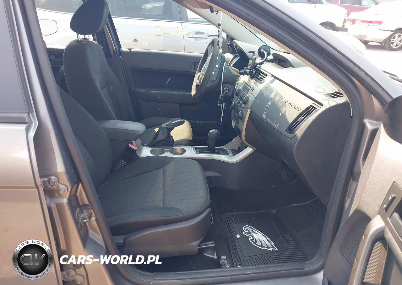 2009 Ford Focus Se VIN:1FAHP35N89W157554 - 5