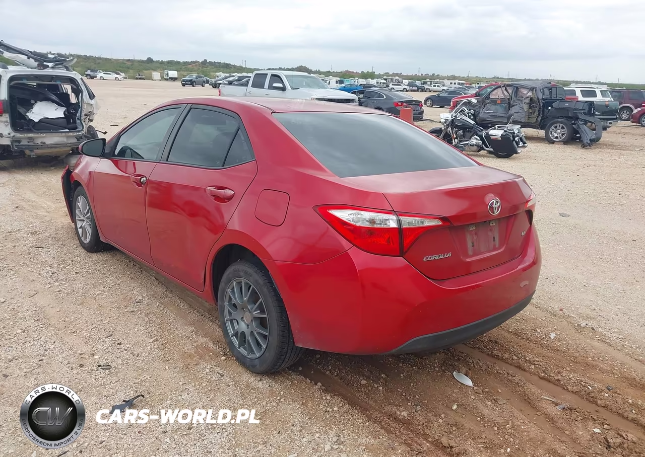 2016 Toyota Corolla Le Plus VIN:5YFBURHE6GP446865 - 3