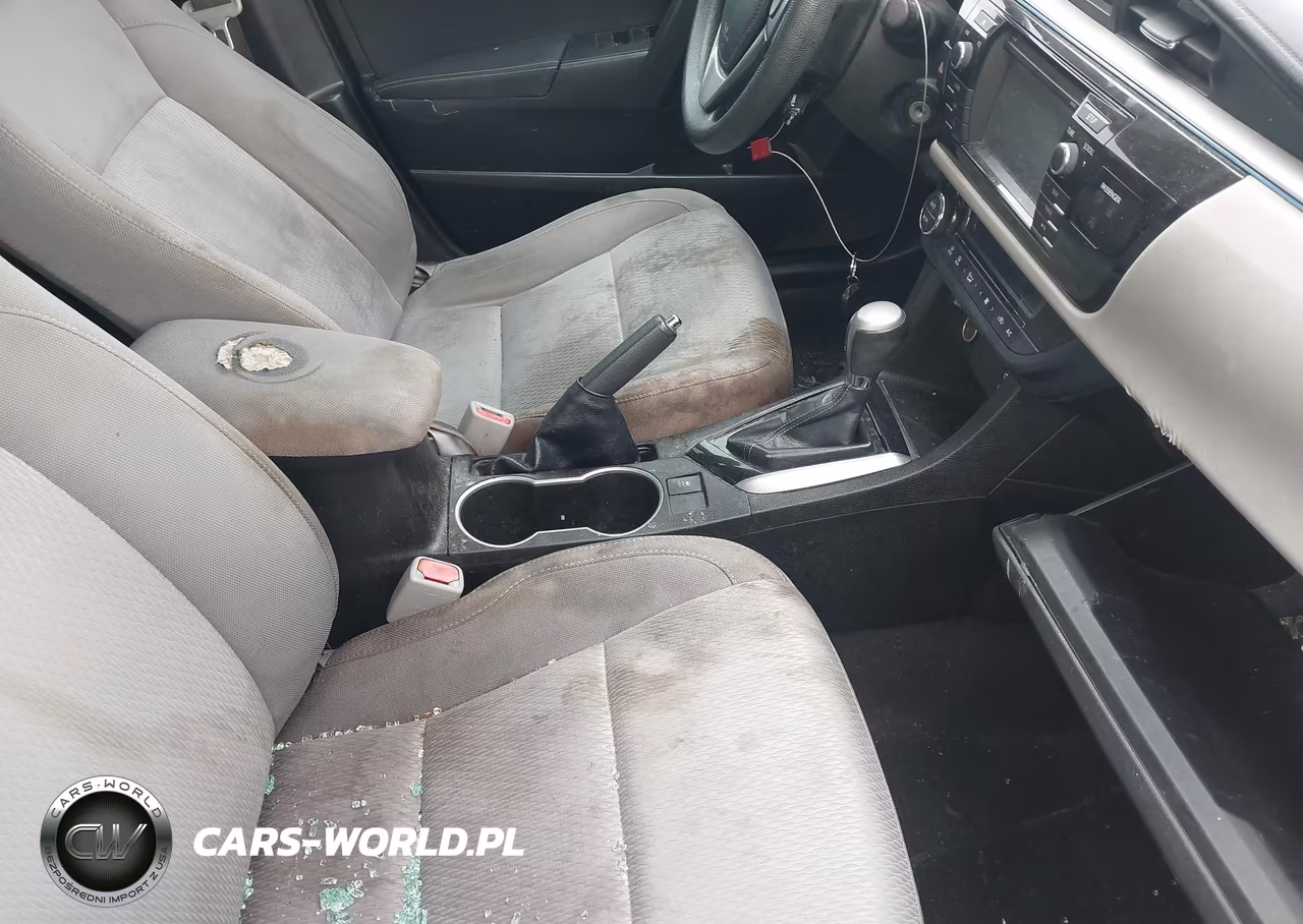 2016 Toyota Corolla Le Plus VIN:5YFBURHE6GP446865 - 5