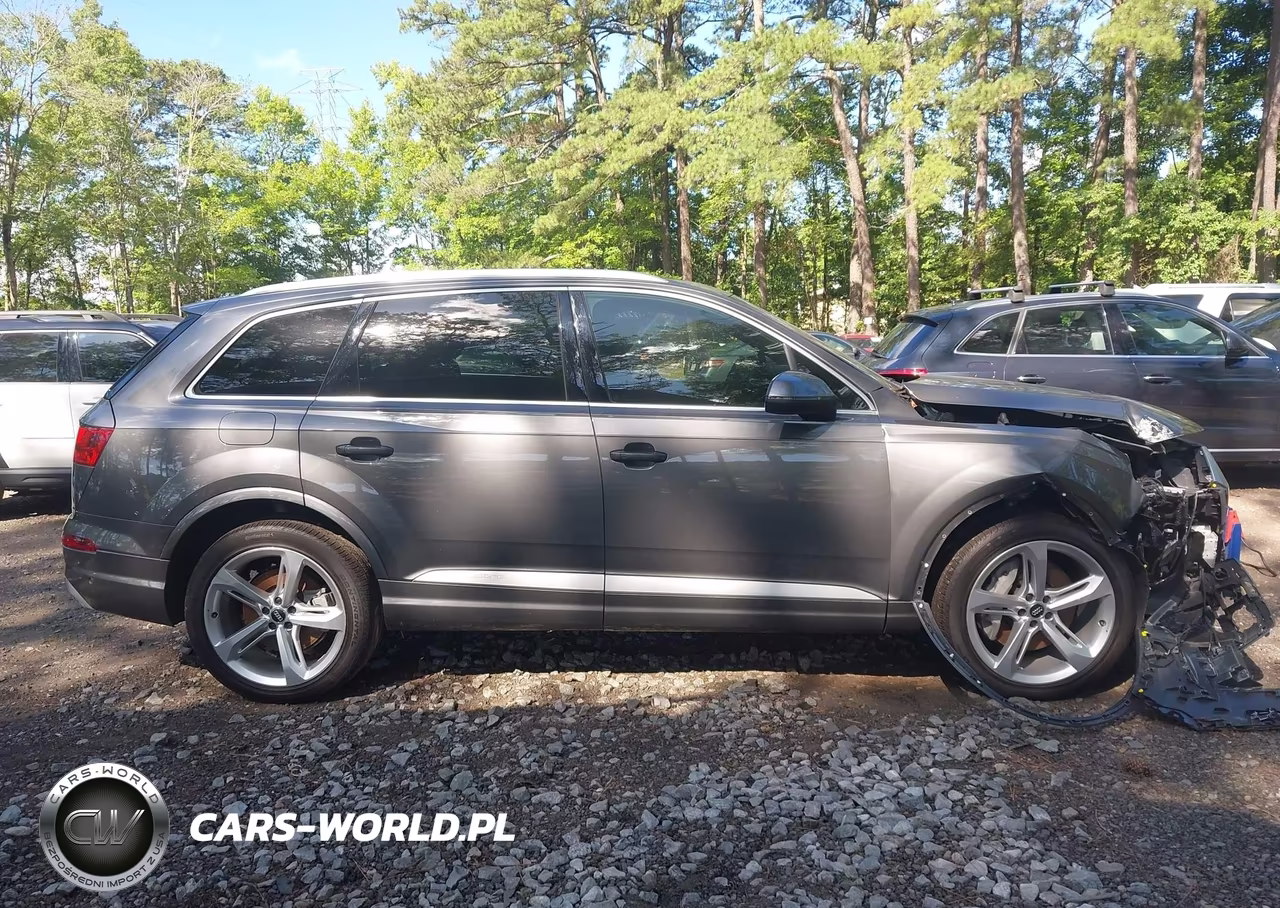 2019 Audi Q7 55 Premium VIN:WA1VAAF7XKD012014 - 13