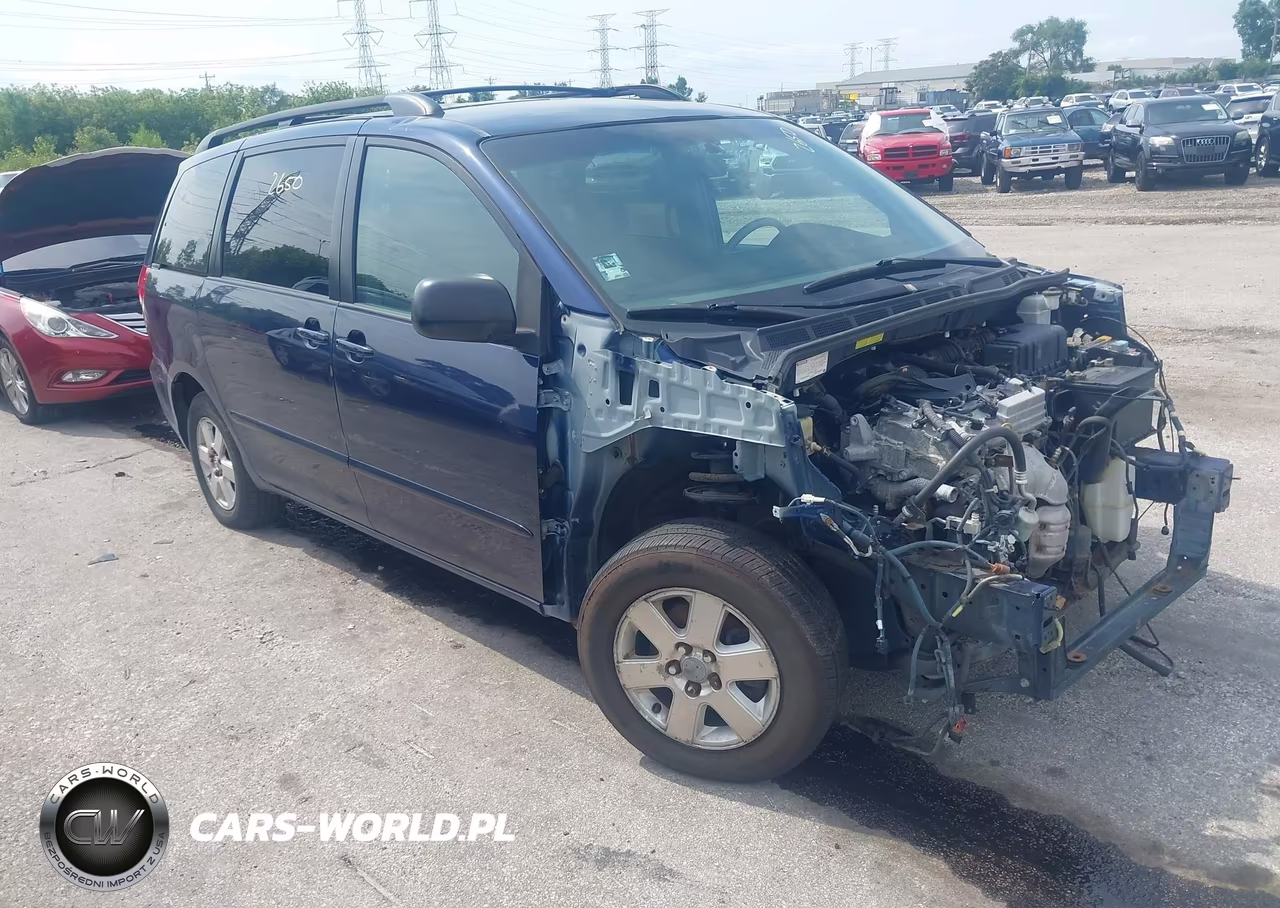 2007 Toyota Sienna Le – zdjęcie 1 z 12