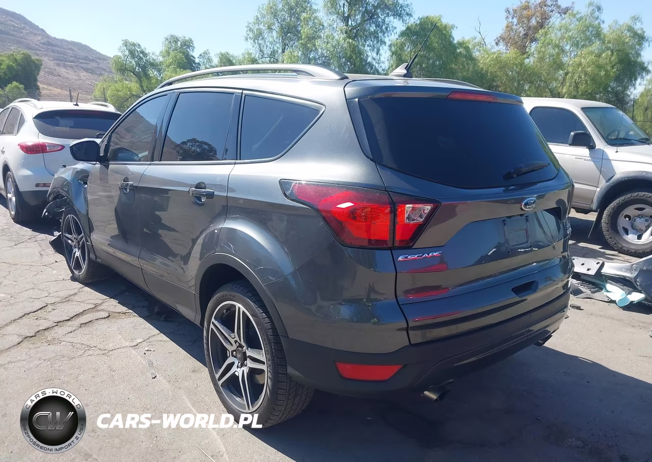 2019 Ford Escape Sel VIN:1FMCU0HD7KUB62661 - 3