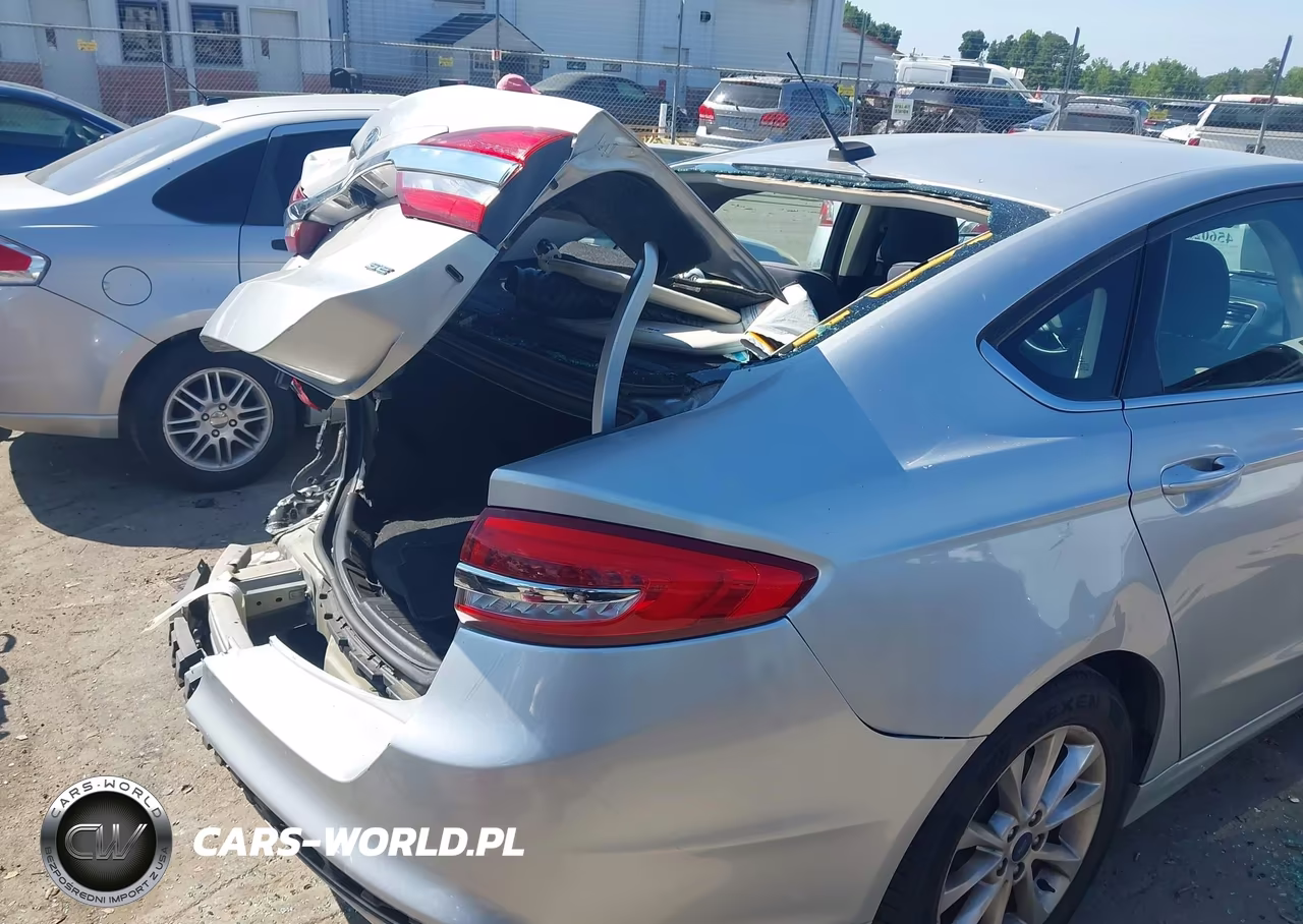 2017 Ford Fusion Se VIN:3FA6P0H7XHR112099 - 17
