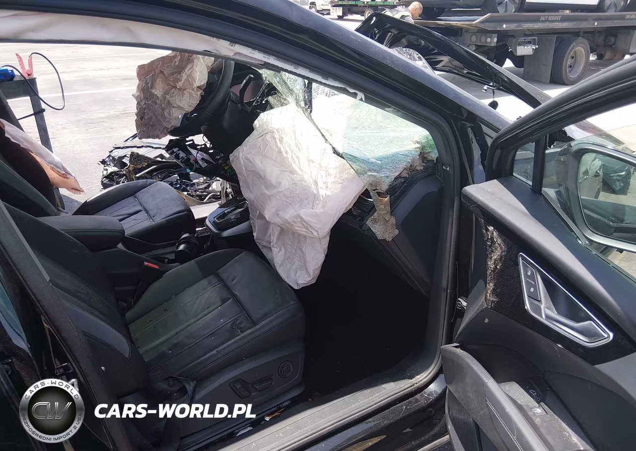 2024 Audi Q4 E-Tron Prestige 55 Quattro VIN:WA1MUBFZ4RP062569 - 5