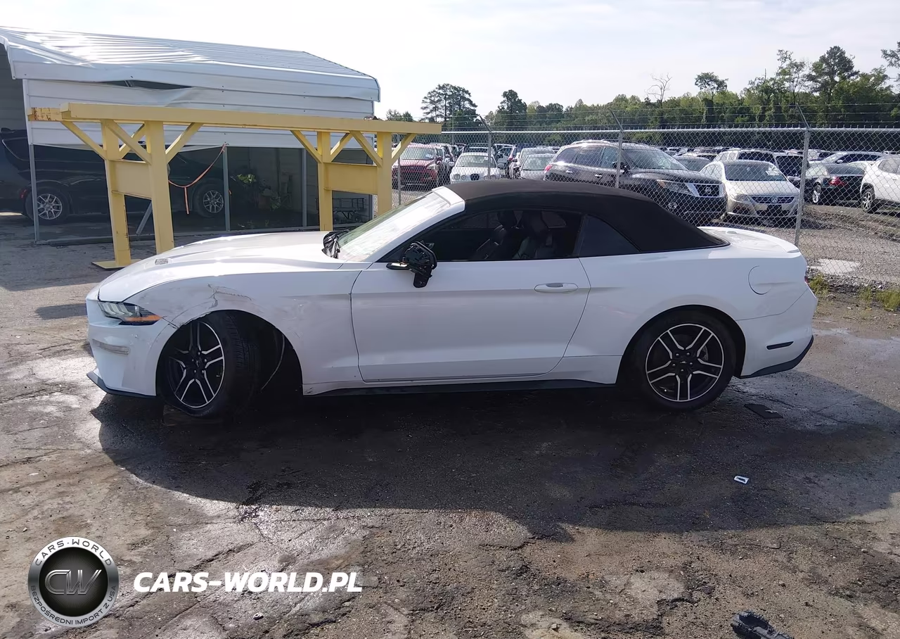 2022 Ford Mustang Ecoboost Premium VIN:1FATP8UH8N5106025 - 14