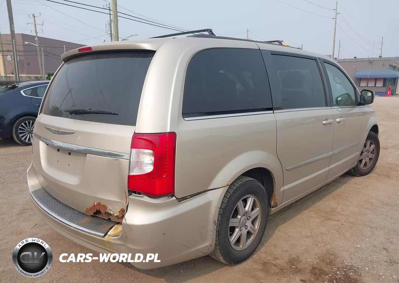 2012 Chrysler Town & Country Touring VIN:2C4RC1BG7CR376316 - 4