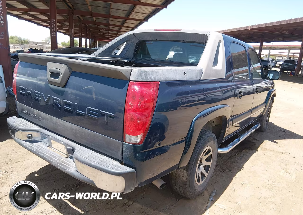 2005 Chevrolet Avalanche 1500 Ls VIN:3GNEC12Z15G126375 - 4