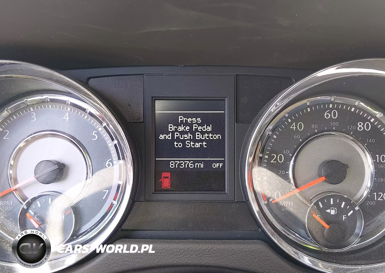 2013 Chrysler Town & Country Touring-L VIN:2C4RC1CG2DR511816 - 7