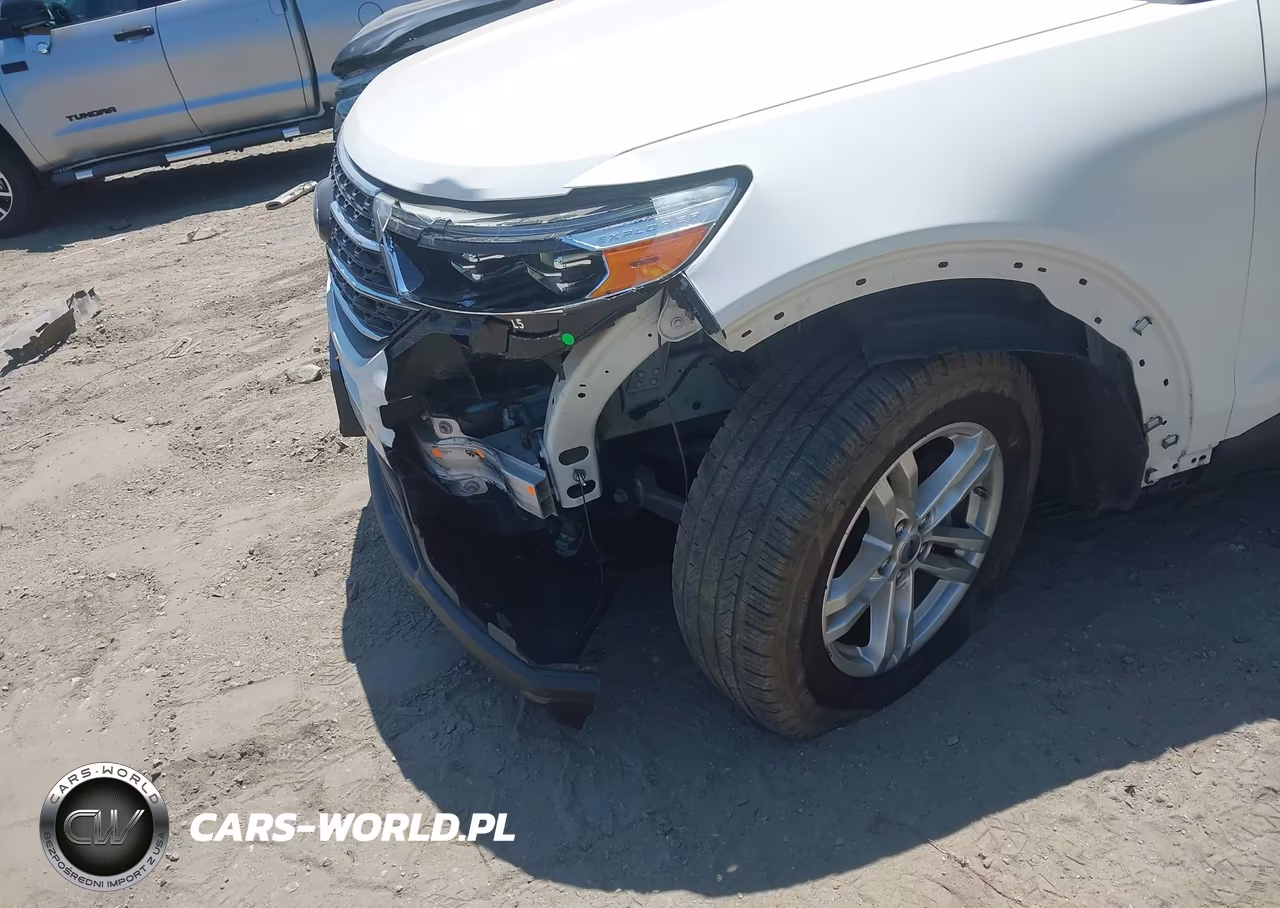 2020 Ford Explorer Xlt VIN:1FMSK8DH0LGC25284 - 6