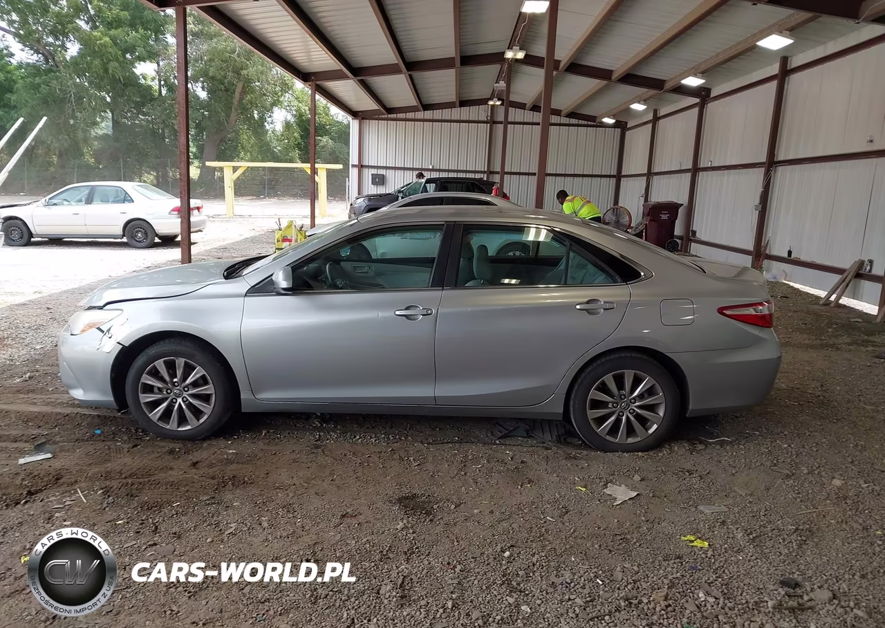 2017 Toyota Camry Xle VIN:4T1BF1FK6HU389393 - 15