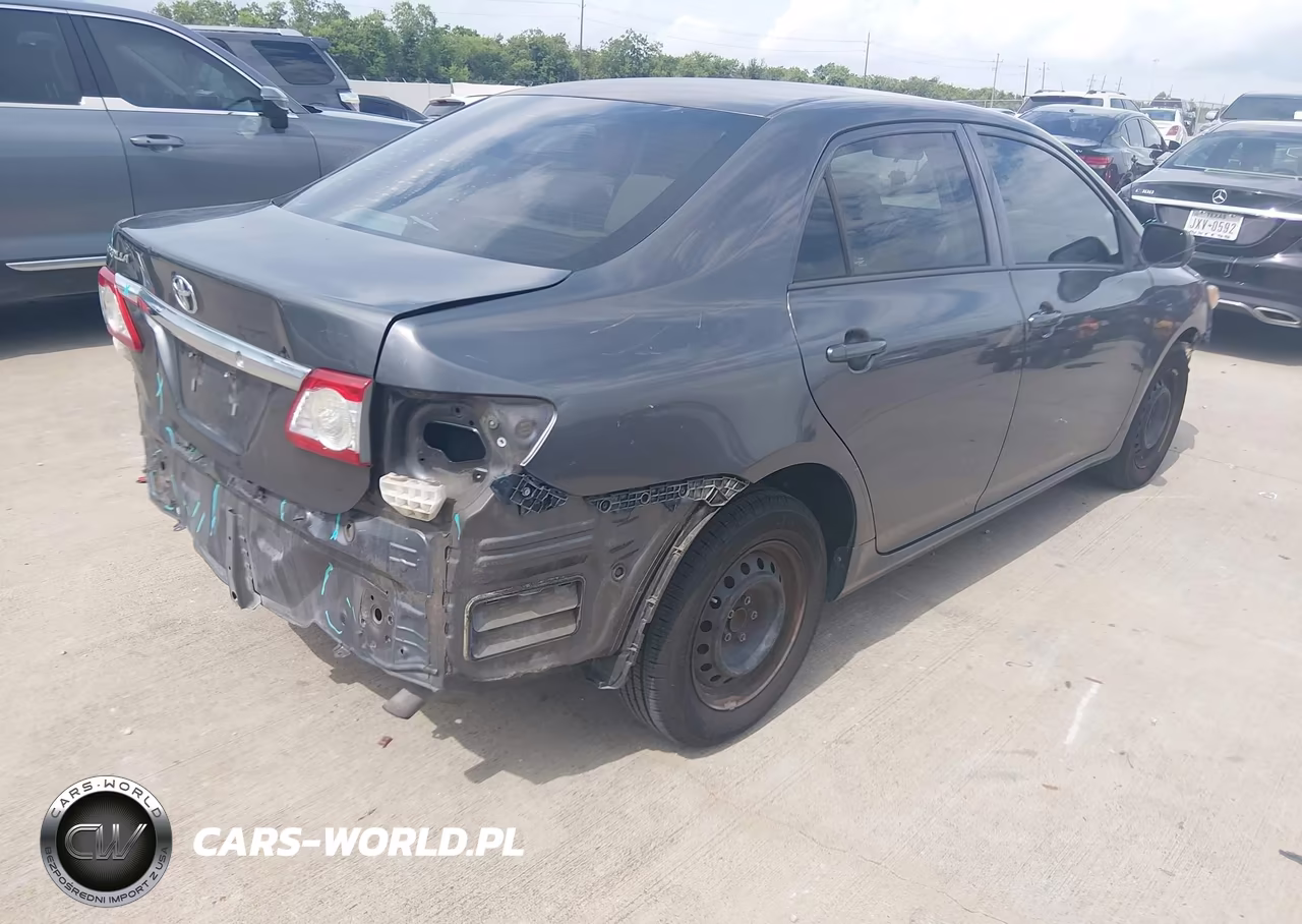 2013 Toyota Corolla L VIN:5YFBU4EE1DP098251 - 4