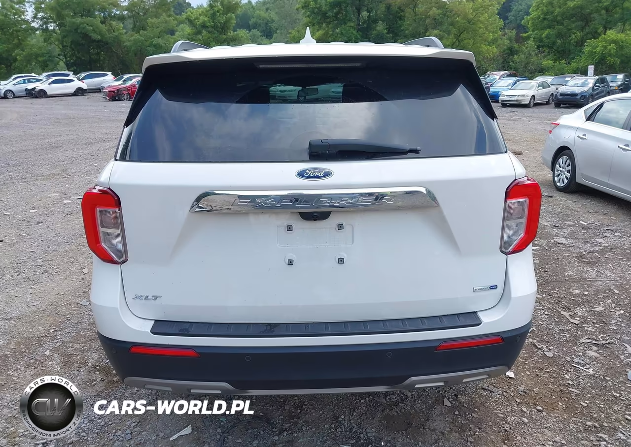 2020 Ford Explorer Xlt VIN:1FMSK8DH9LGC25557 - 16
