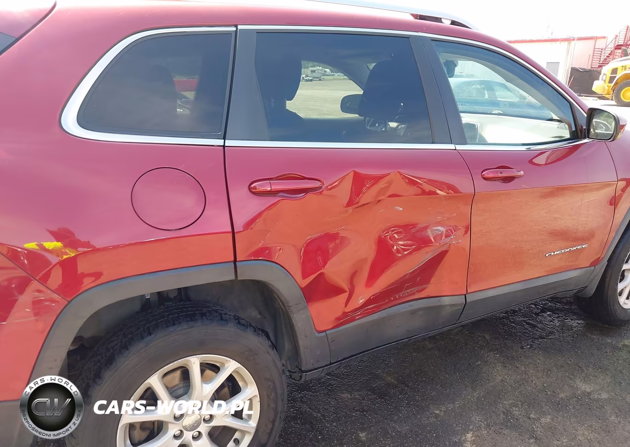 2014 Jeep Cherokee Latitude VIN:1C4PJMCB6EW181500 - 6