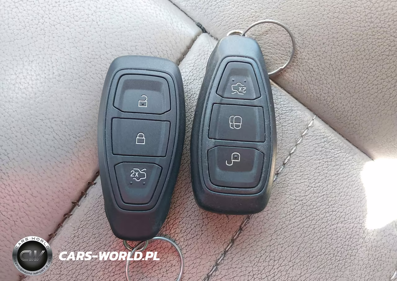 2013 Ford C-Max Hybrid Sel VIN:1FADP5BU5DL534017 - 11