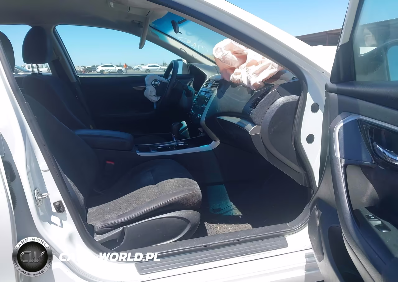 2014 Nissan Altima 2.5 S VIN:1N4AL3AP9EC319837 - 5