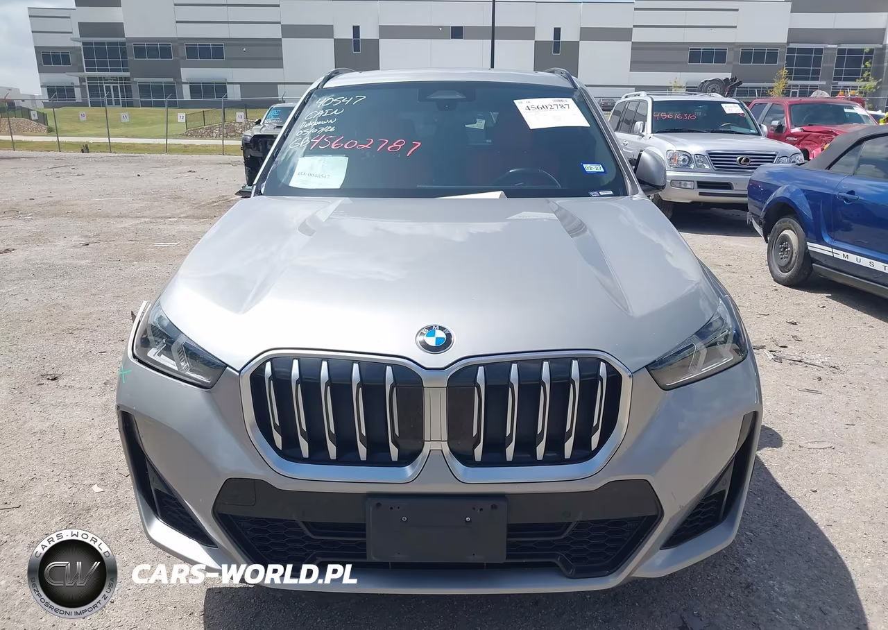 2023 BMW X1 xDrive28I VIN:WBX73EF06P5X24348 - 12