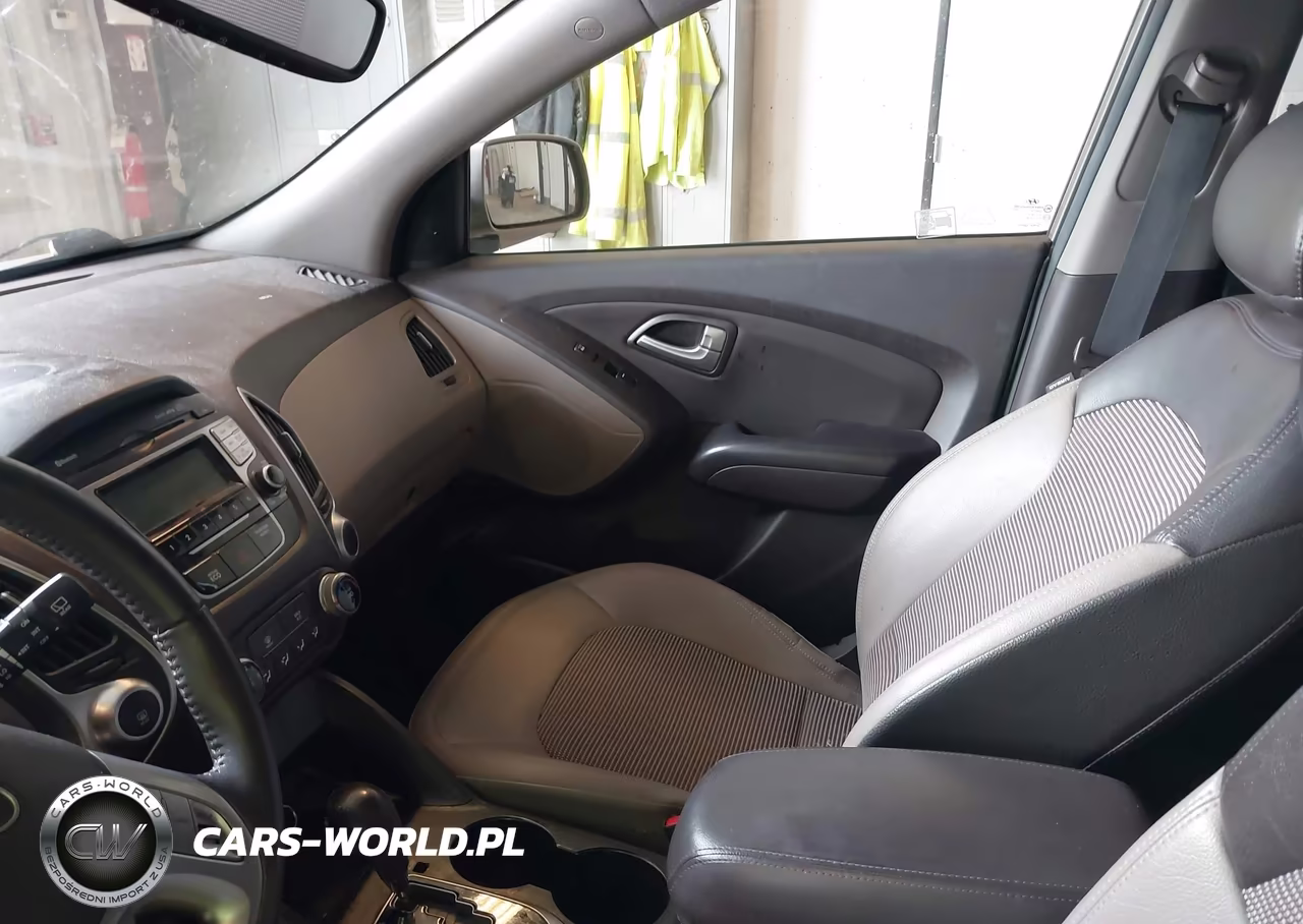 2012 Hyundai Tucson Gls VIN:KM8JU3AC1CU487222 - 5