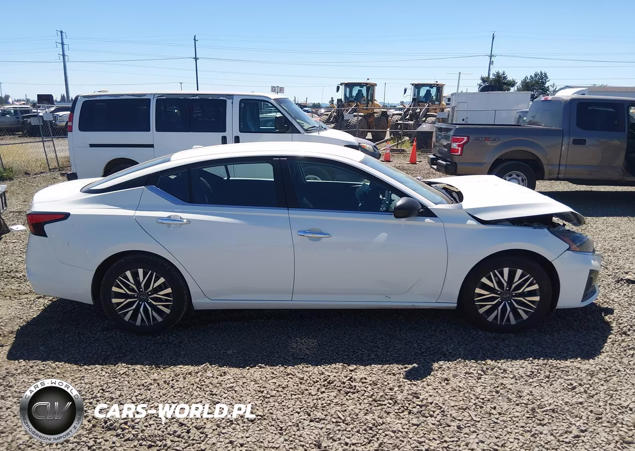 2025 Nissan Altima Sv Fwd VIN:1N4BL4DVXSN357811 - 14