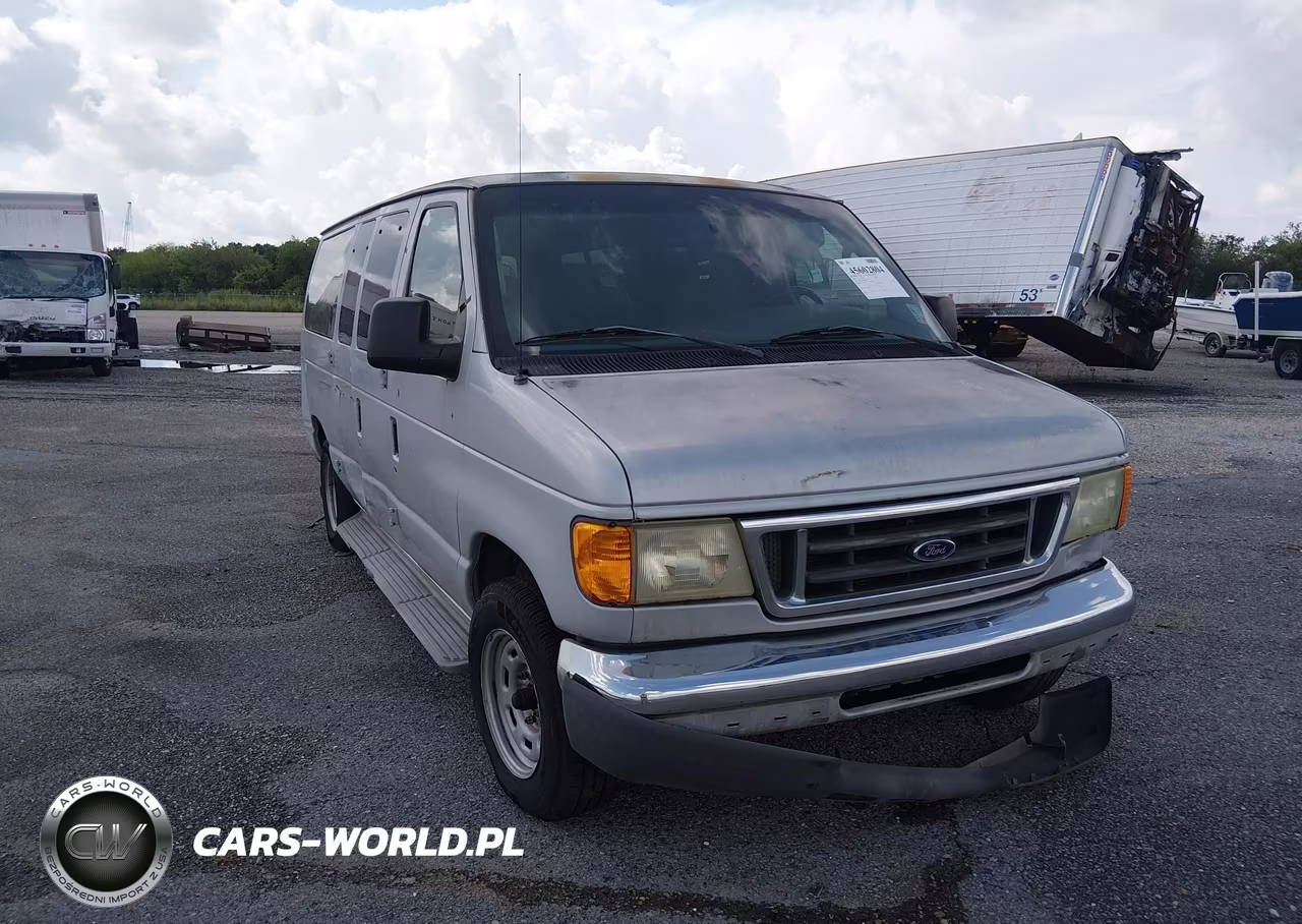 2005 Ford E-150 Chateau-Xl-Xlt