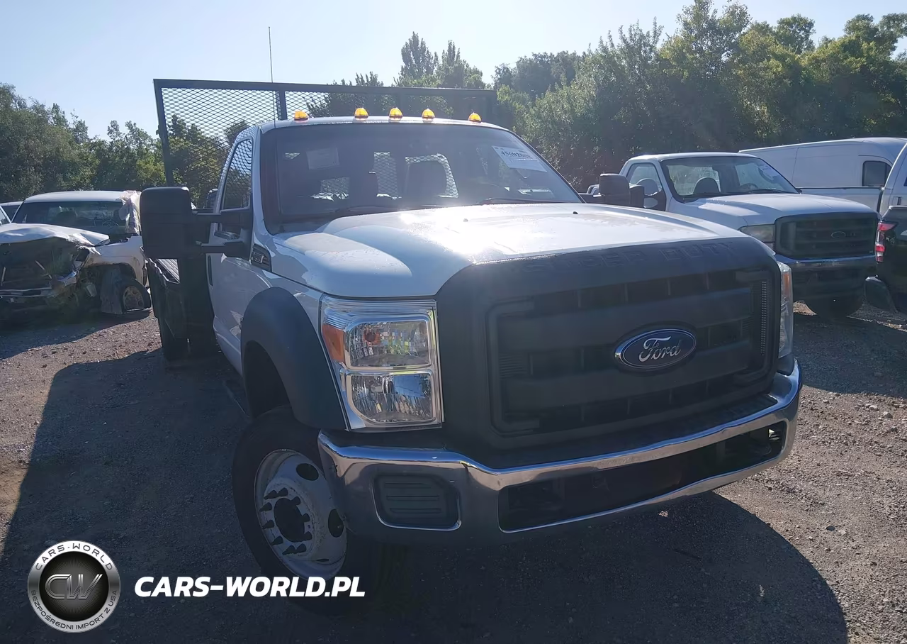 2016 Ford F-550 Chassis Xl