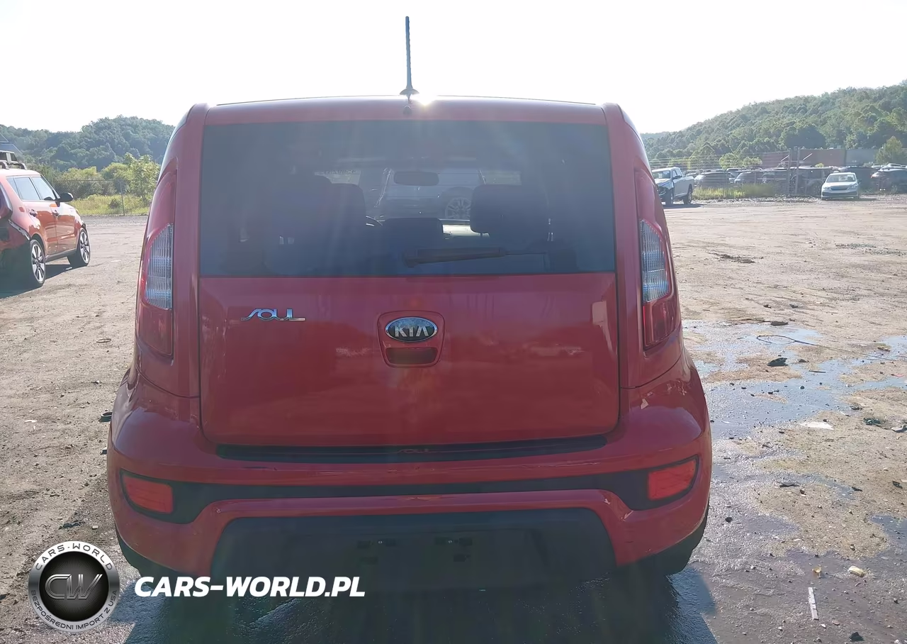 2013 Kia Soul VIN:KNDJT2A56D7623752 - 16