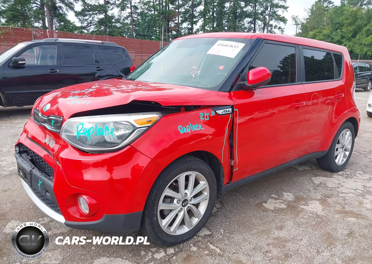 2018 Kia Soul + VIN:KNDJP3A5XJ7587697 - 2