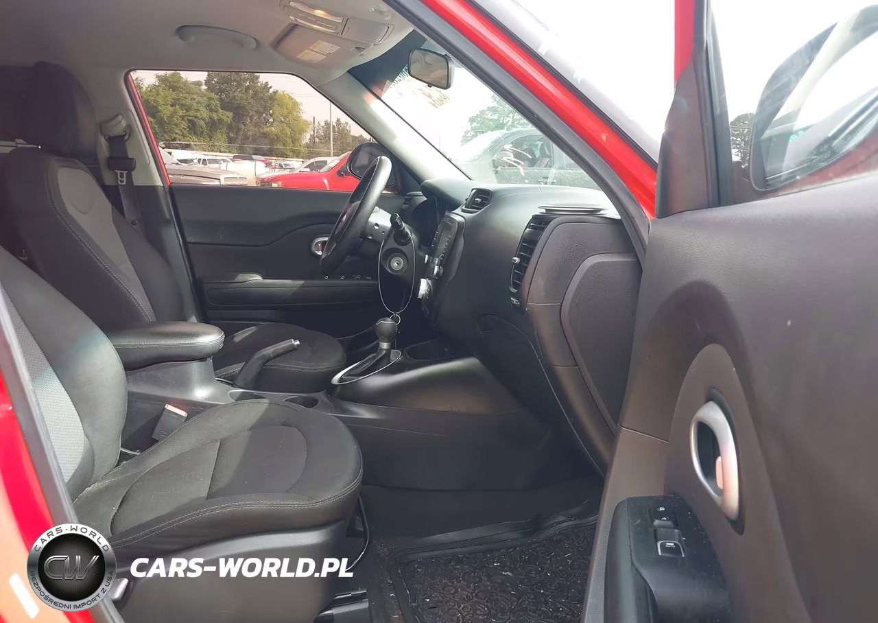 2018 Kia Soul + VIN:KNDJP3A5XJ7587697 - 5