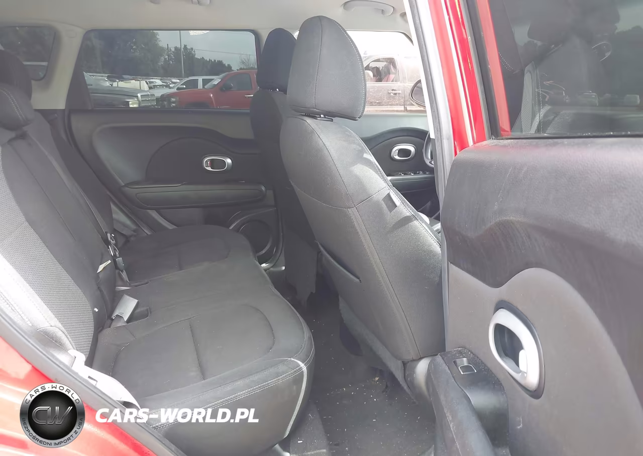 2018 Kia Soul + VIN:KNDJP3A5XJ7587697 - 8