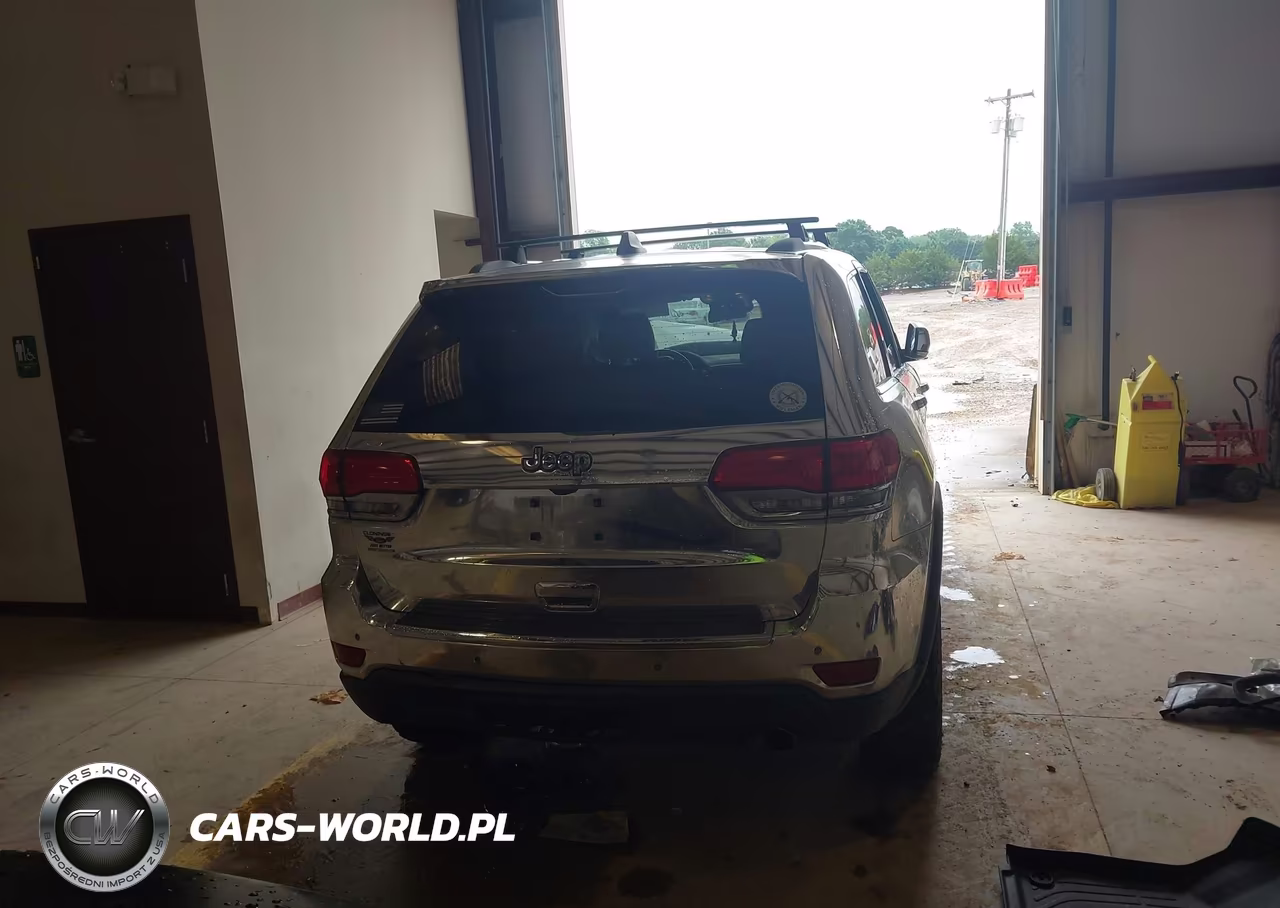 2015 Jeep Grand Cherokee Limited VIN:1C4RJFBG8FC713222 - 16