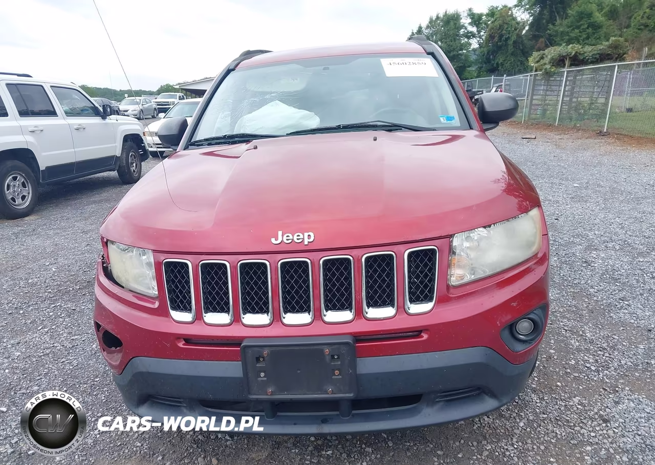 2012 Jeep Compass Latitude VIN:1C4NJDEB2CD651132 - 13
