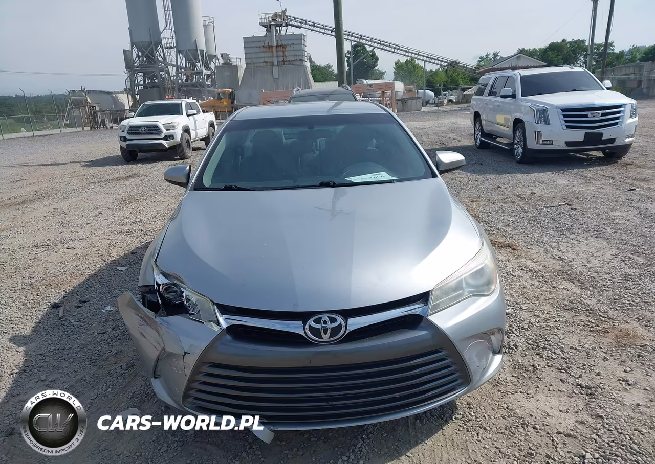 2015 Toyota Camry Le VIN:4T1BF1FK6FU098292 - 12