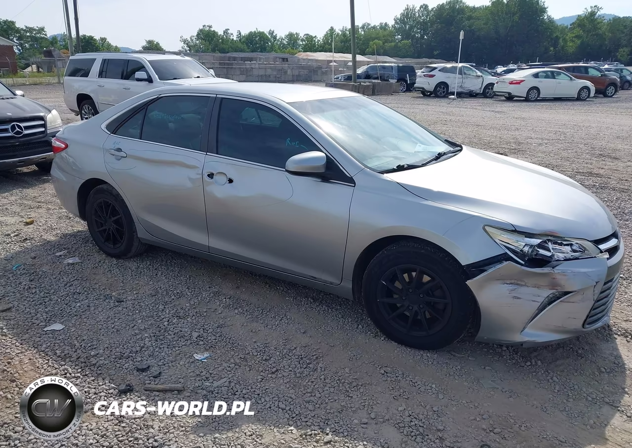 2015 Toyota Camry Le VIN:4T1BF1FK6FU098292 - 6