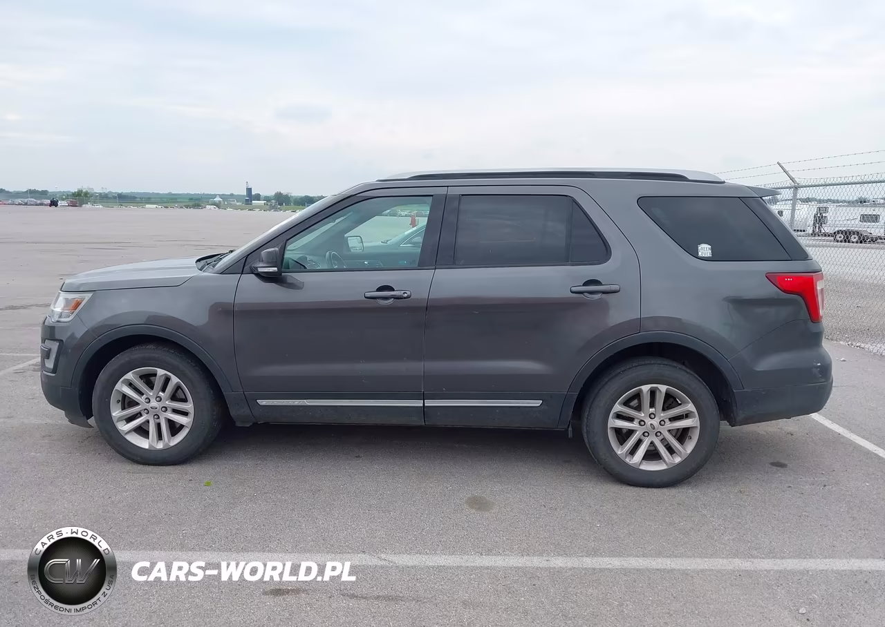 2017 Ford Explorer Xlt VIN:1FM5K7DH8HGA37871 - 14