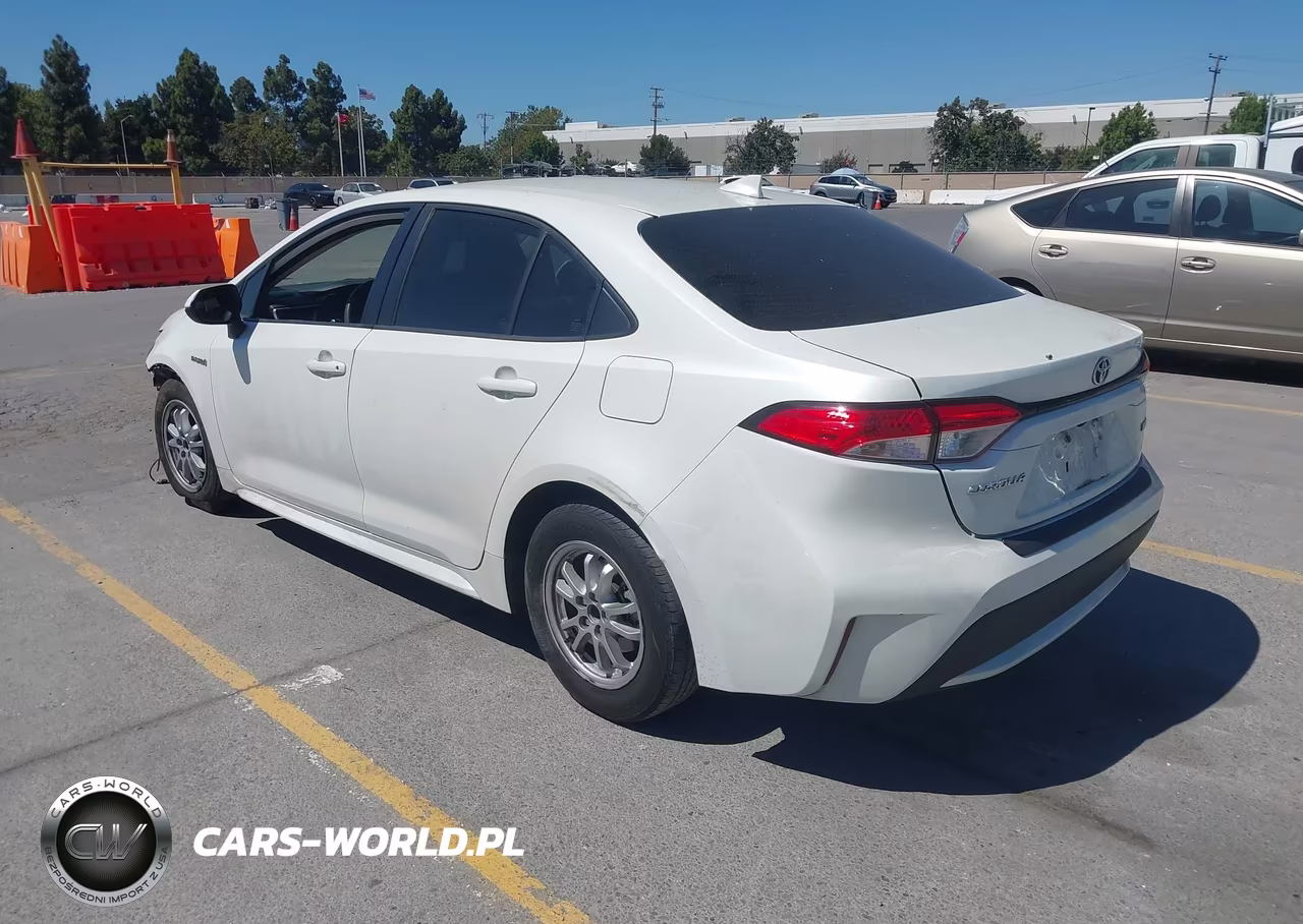 2020 Toyota Corolla Hybrid Le VIN:JTDEBRBE7LJ009659 - 3