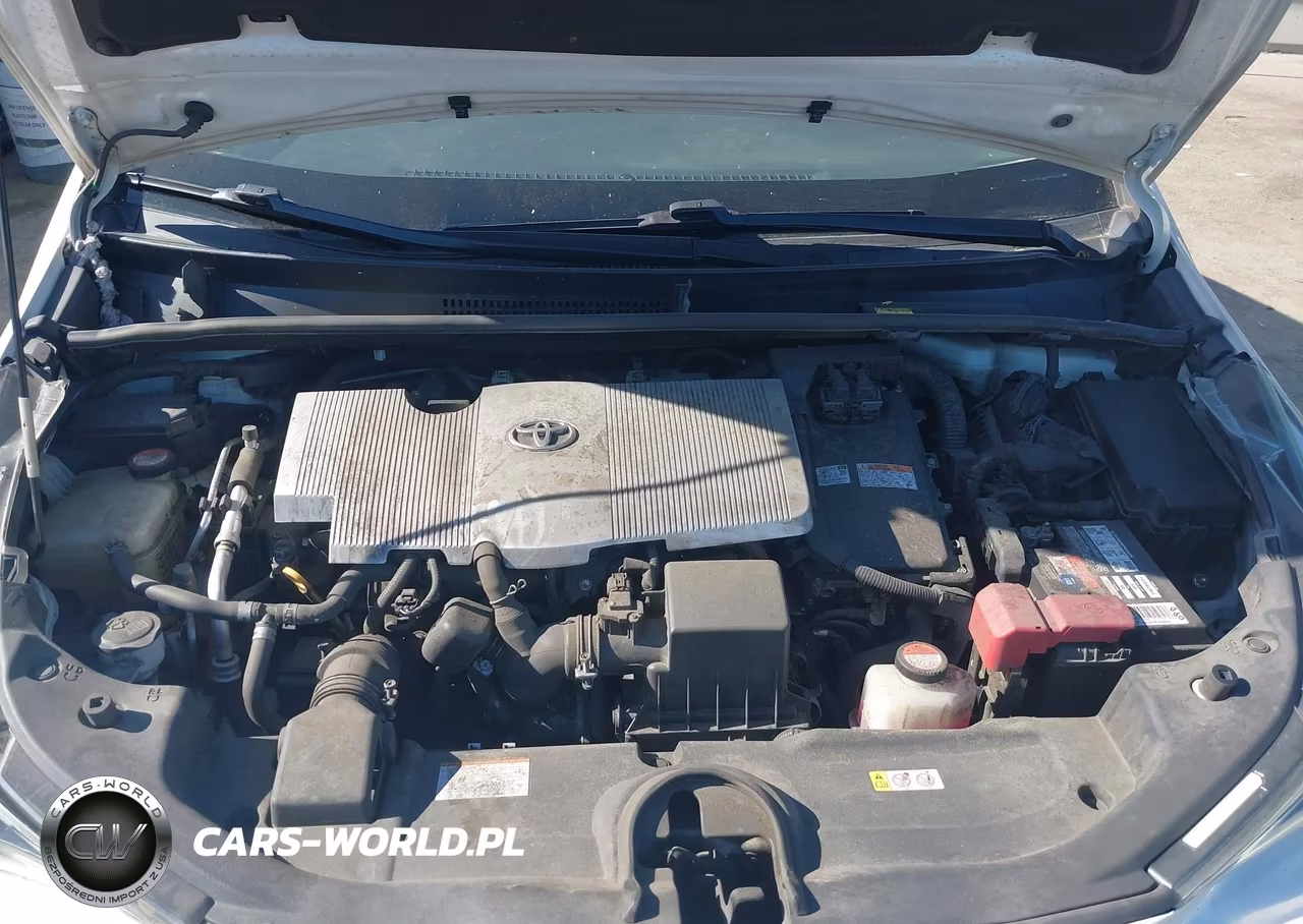 2016 Toyota Prius Four Touring VIN:JTDKARFU0G3007463 - 10
