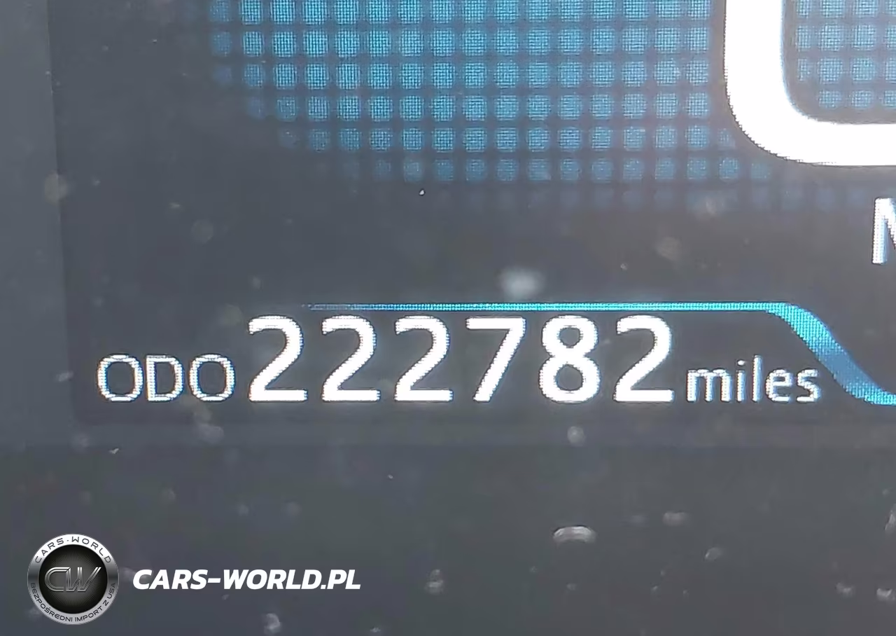 2016 Toyota Prius Four Touring VIN:JTDKARFU0G3007463 - 15